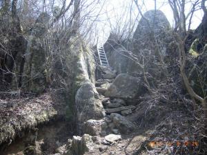 宝満山山頂直下