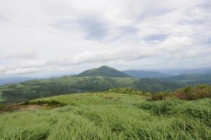 合頭山山頂から見涌蓋山