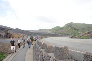 下って登山口へ 下って登山口へ